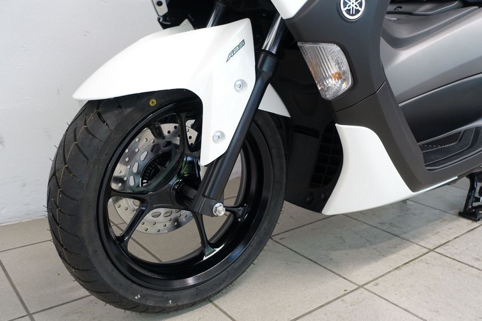 Yamaha N-MAX 125 in Gütersloh