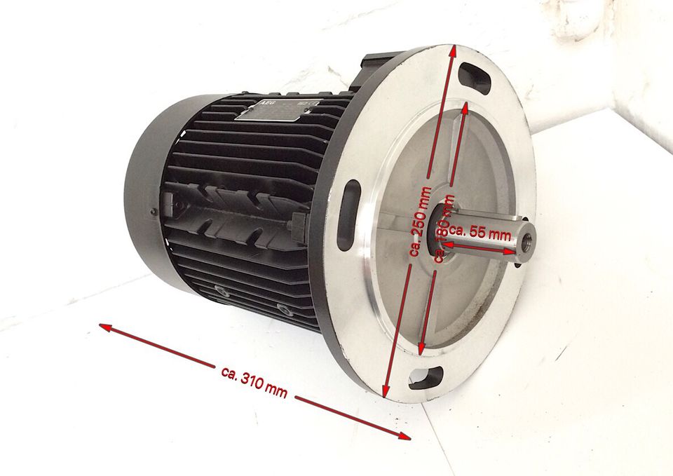 AEG IE2 4kW 3-Phasen Motor Typ AMEE 100L BA2 Elektromotor in Korschenbroich