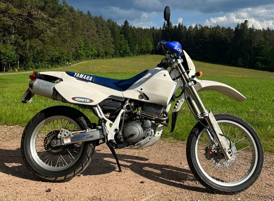 Yamaha TT 600 Belgarda S Enduro Supermoto Motorrad in Elzach