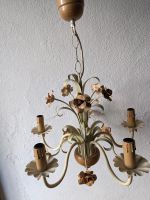 Kronleuchter aus Metall mit Blumen Lampe Deckenlampe Hessen - Offenbach Vorschau