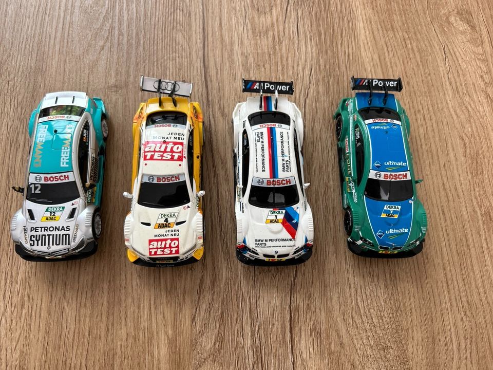 Carrera Bahn Autos DTM in Überherrn