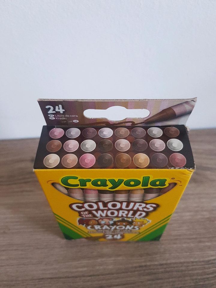 NEU Crayola 24x Colours of the World Wachsmalstifte Buntstifte in Petersaurach