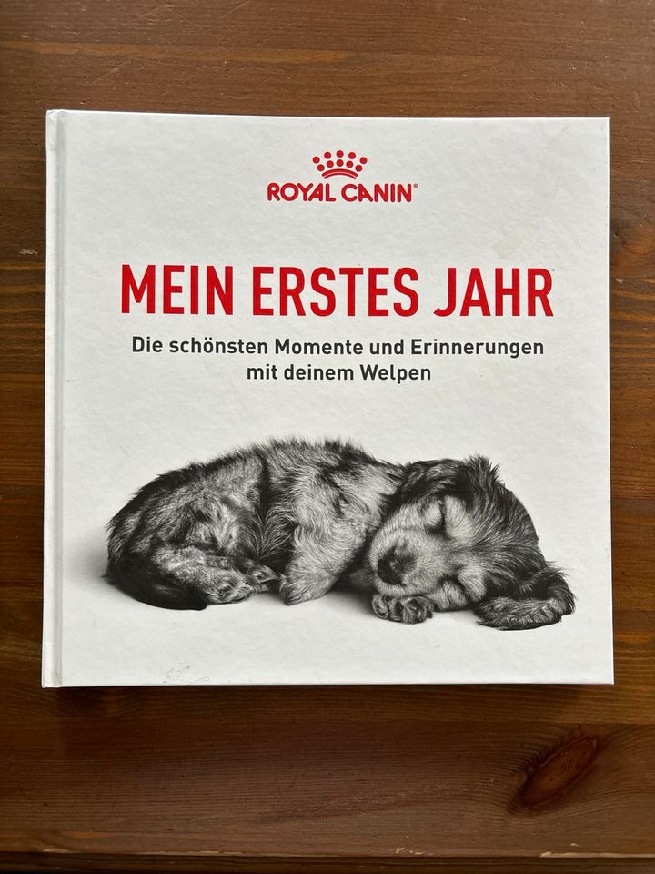 Welpenbuch Royal Canin erstes Jahr im Leben eines Hundes in Grevenbroich