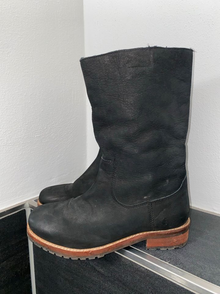 Buffalo Stiefel Schuhe Leder Echtleder Gr. 38 in Welver