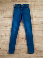 Levis Jeans 720 High Rise Super Skinny 25 Saarland - Homburg Vorschau