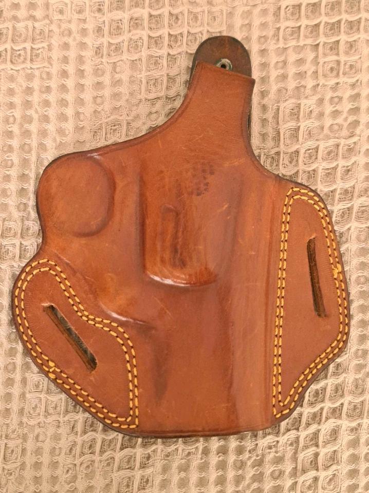 S&W Mg 357 Magnum Echtes Leder Combat Gürtelholster Hand Made in Bad Wimpfen