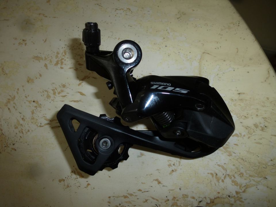 Shimano 11-fach Schaltwerk 105, Ultegra    "neu" in Berlin