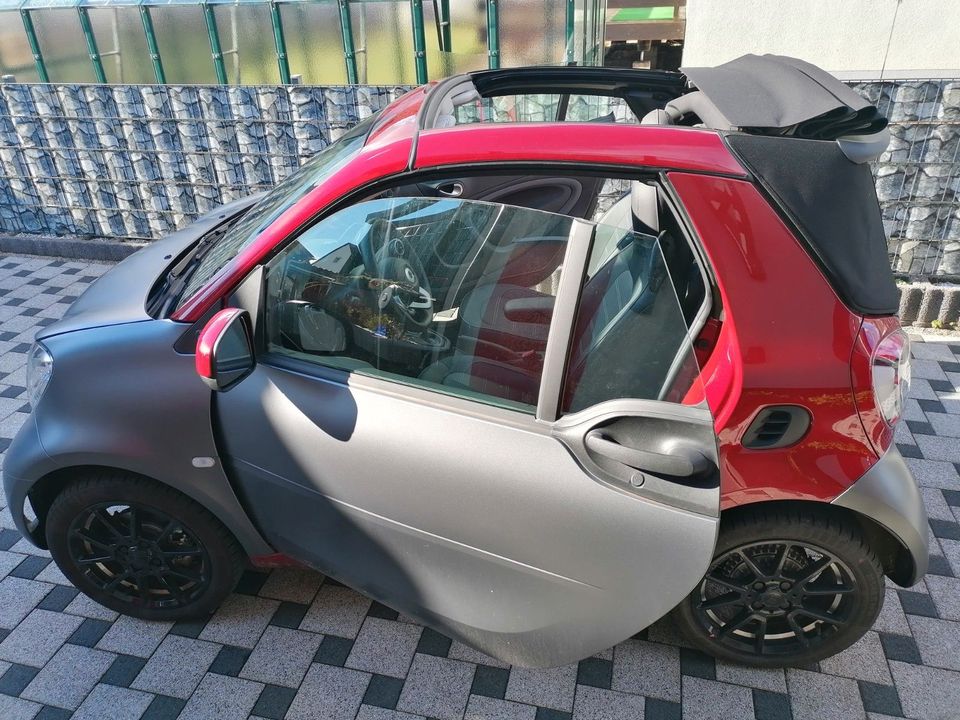 Smart ForTwo cabrio 60kW EQ Batterie - in Neunkirchen a. Brand