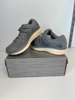 Saucony Triumph Iso 5 grau Gr. 38 Nordrhein-Westfalen - Mettmann Vorschau