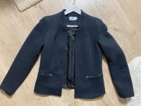 Only Blazer kurz schwarz M 38 Schulterpolster Onlstory zip Mel Hessen - Stadtallendorf Vorschau