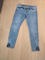 Jeans mit Knöpfen Hessen - Birstein Vorschau