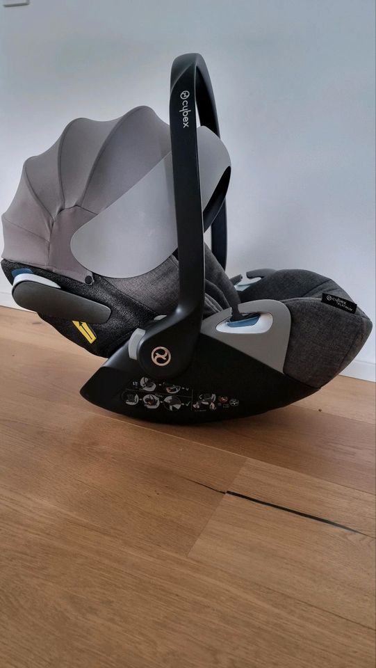 Cybex Cloud Z i-Size Plus Babyschale soho grey in Dollnstein