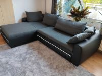 Sofa mit LED-Beleuchtung und Schlaffunktion/Bettkasten Niedersachsen - Braunschweig Vorschau