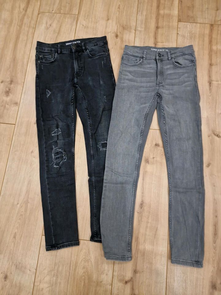 2x Zara Jeans Hosen Gr. 152 für coole Jungs in Langelsheim