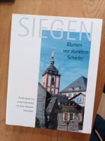 SIEGEN Blumen vor dunklem Schiefer 1998 Nordrhein-Westfalen - Kreuztal Vorschau