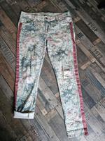 Tredy ,Damenjeans ,Sommerjeans,  Damenhose, Stretchjeans Nordrhein-Westfalen - Oberhausen Vorschau