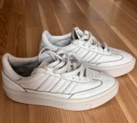 Adidas Damen Schuhe weiß gr 39,5 Frankfurt am Main - Ostend Vorschau