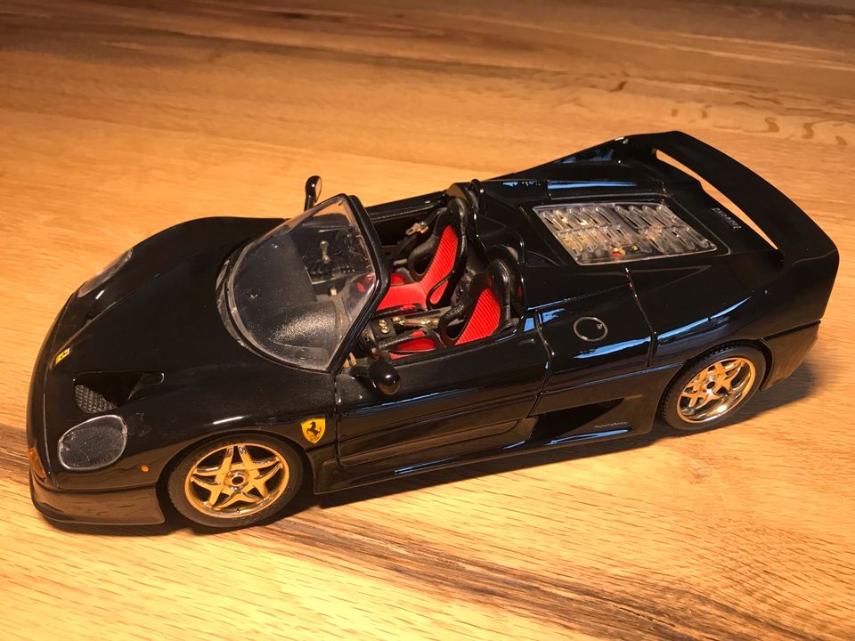 burago 1/18 Ferrari F50 Cabrio 1995 Modellauto in Simmerath