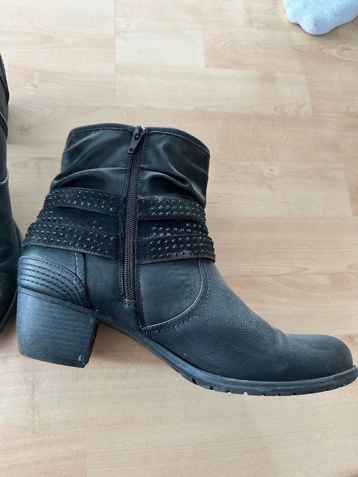 Damen Stiefeletten Gr 42 schwarz in Mering