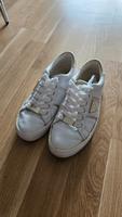 GUESS Sneakers in Gr. 37 original Berlin - Wilmersdorf Vorschau