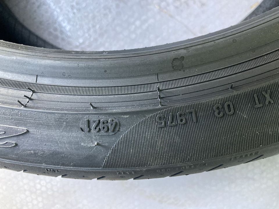 2x Pirelli P Zero (MO) XL 255/35R19 96Y Sommerreifen Autoreifen in Augsburg