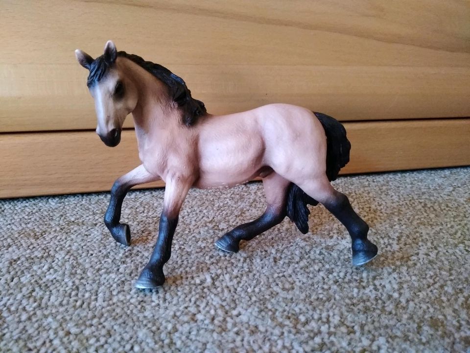 Schleich Lusitano Wallach in Nordrhein Westfalen Gummersbach