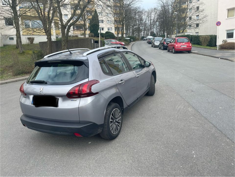 PEUGEOT 2008 PureTech 82 Active-Tempomat-Klima und Kamera in Wuppertal