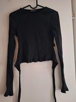 Crop Pullover zum Binden Größe S Sachsen - Glauchau Vorschau