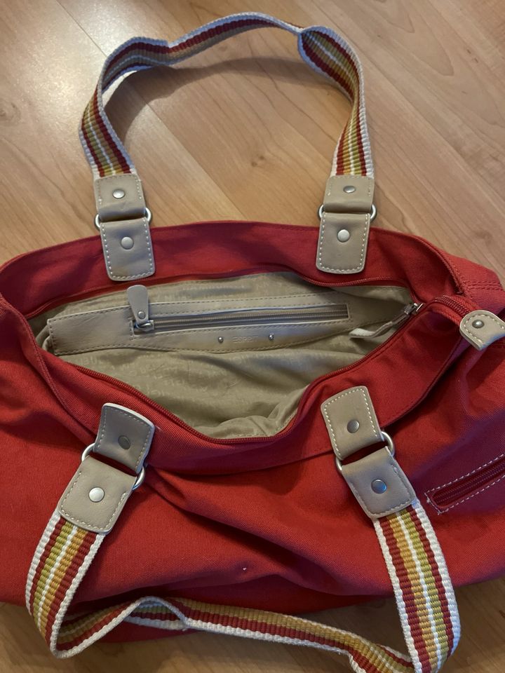 Gebrauchte Tasche zu verkaufen von Esprit in Hannover