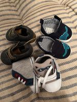 Neu 3 x Baby Kleinkind Schuhe Laufschuhe Jungs Dinosaurier Hessen - Offenbach Vorschau