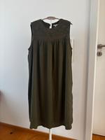 Neuwertiges Kleid von Esprit Gr. 40 Bayern - Würzburg Vorschau