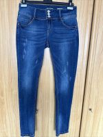 Hailys Jeans skinny destroyed blau Gr. XL Stuttgart - Stuttgart-West Vorschau