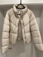 Pufferjacke creme Primark Bayern - Hersbruck Vorschau