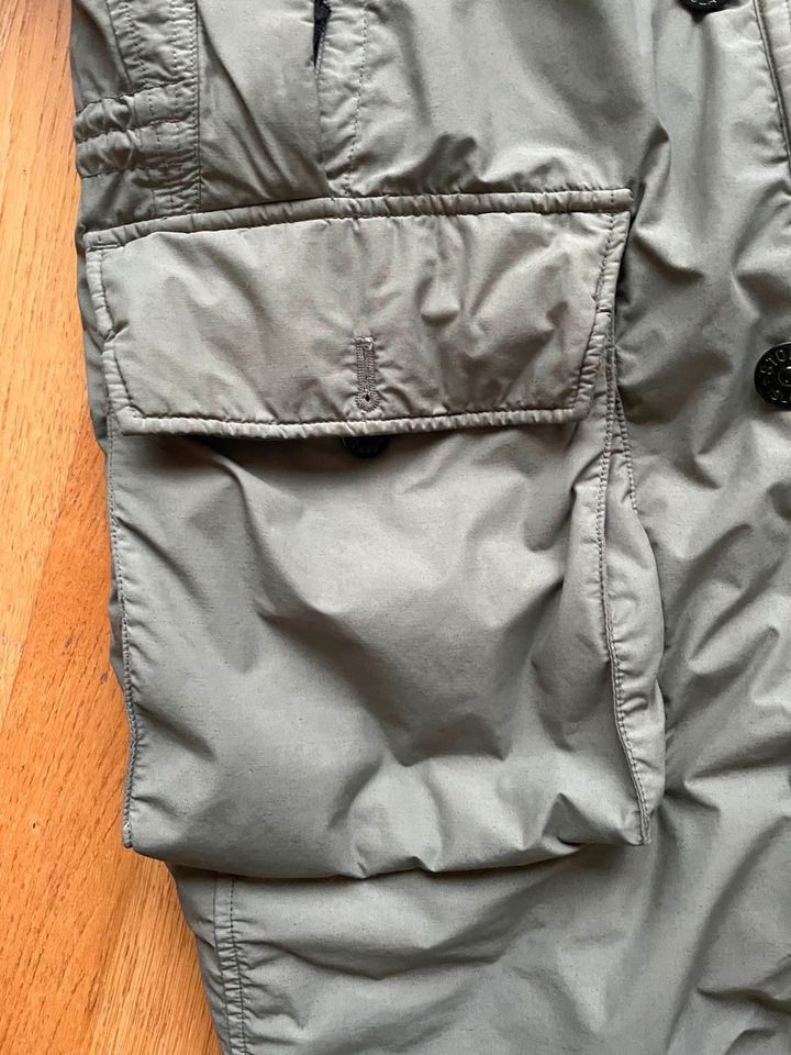 Stone Island Herren Parka, Größe S, Farbe Salbei in Berlin