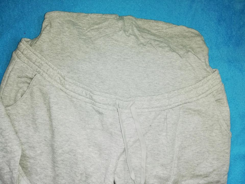 Umstandshose mit Pullover / Jogginganzug Gr. XL in Bautzen