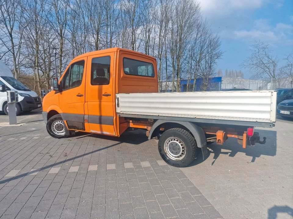 VW CRAFTER, 2.5 TDI,2008. in Kiel