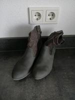 S.Oliver Stiefel Stiefeletten grau Gr. 37 wie neu Sachsen - Brand-Erbisdorf Vorschau