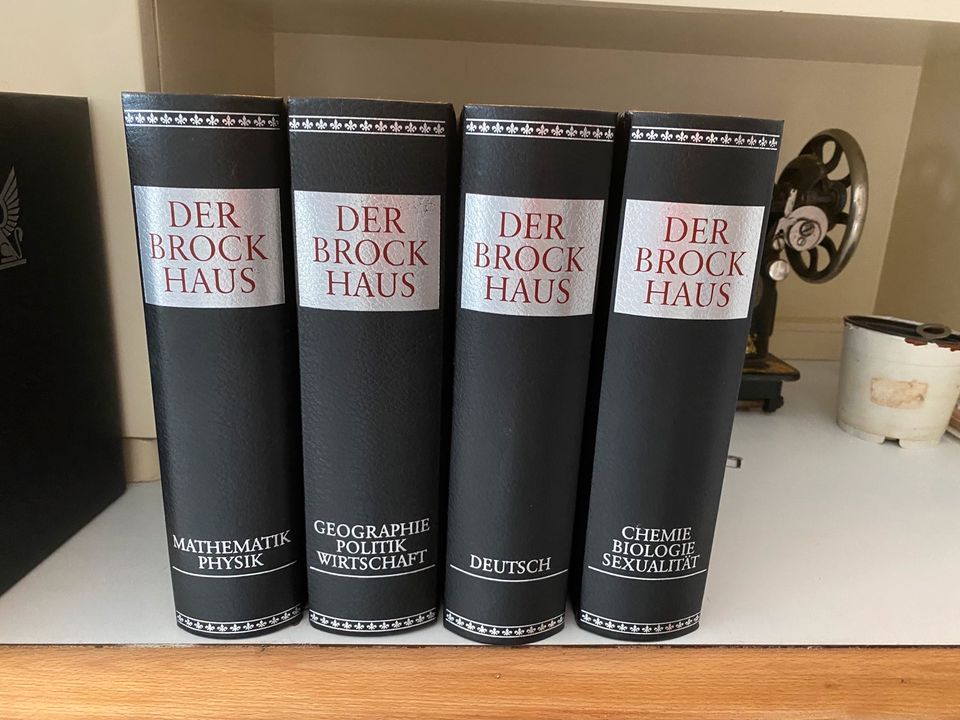 Der Brockhaus 9 Bände in Nienhagen MV
