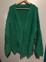 Grüne Strickjacke 4 XL 50/52 neu top Farbe Nordrhein-Westfalen - Lage Vorschau