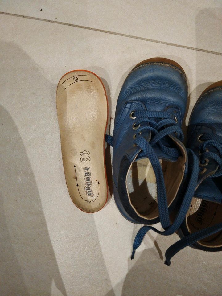 Froddo Leder Sneaker Halbschuhe Schuhe 25 blau in Ruppertshofen