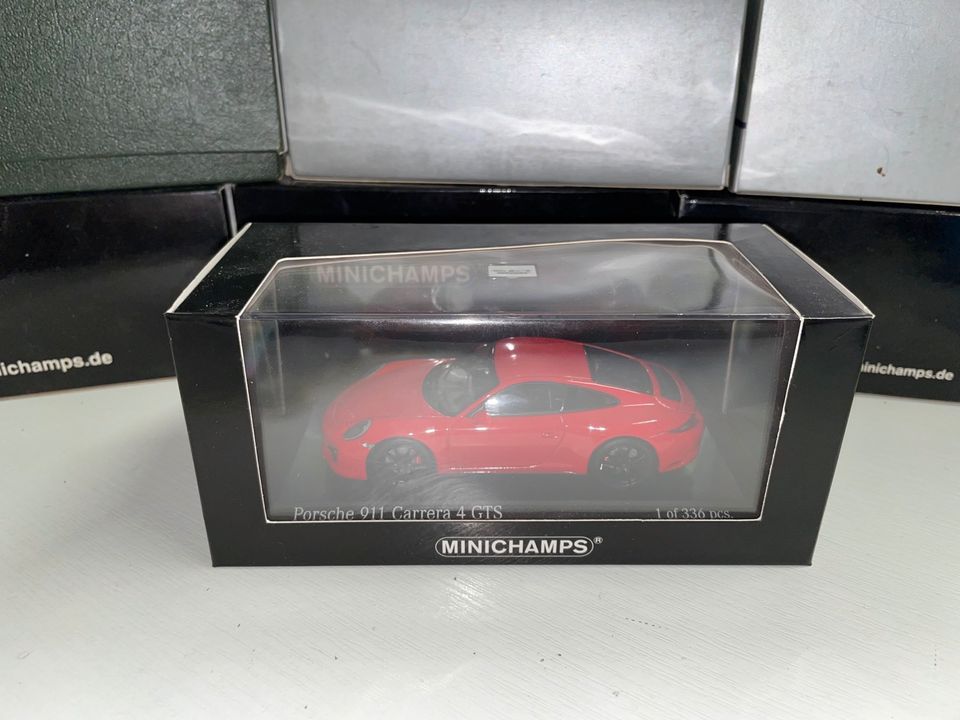 Minichamps 2017 Porsche 911 Carrera-4 GTS Modellauto 1:43 in Hamburg