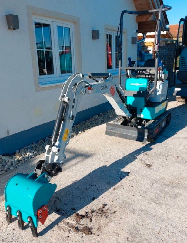 akrotect Minibagger AK12-5, 3Zylinder Kubota Diesel, Verstellfw., Joystickstg. in Oranienburg