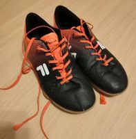 FILA Hallenschuhe Fußballschuhe Gr. 37 Bayern - Roßtal Vorschau