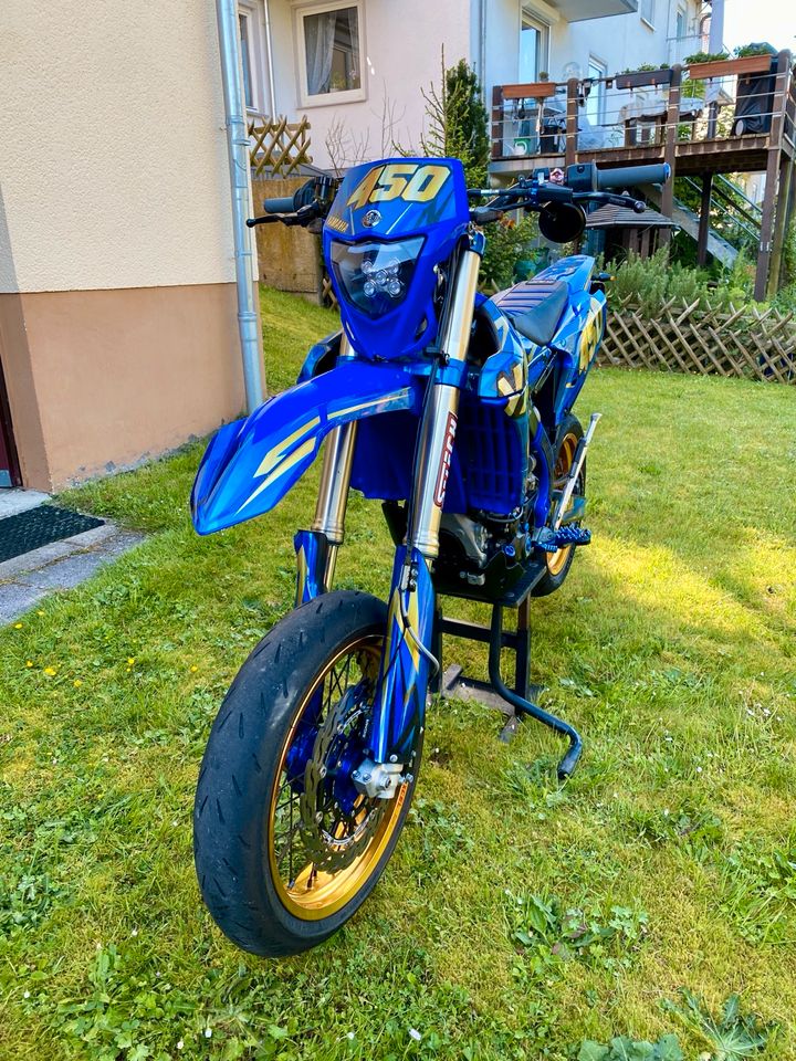 Yamaha Wr 450 F Supermoto in Contwig