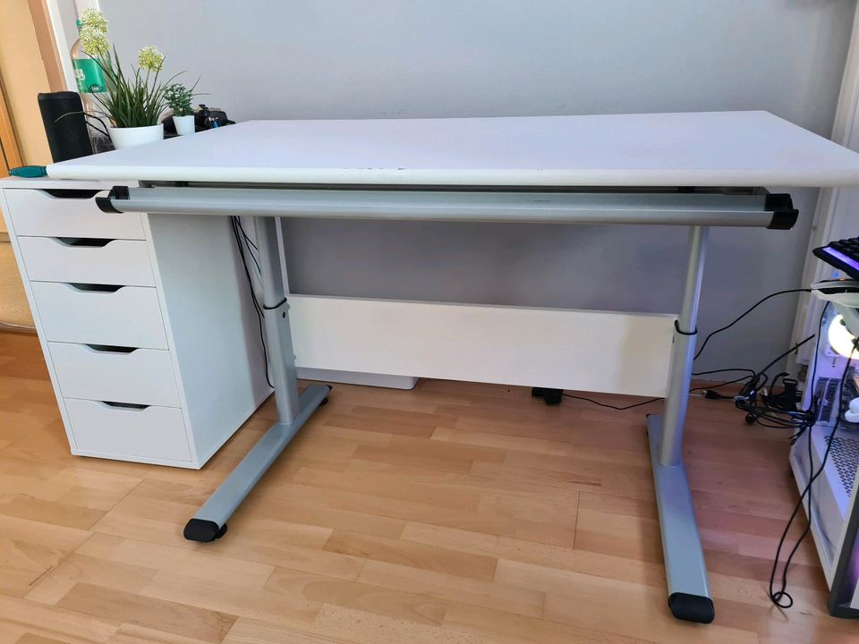 PAIDI Schreibtisch höhenverstellbar weiß in Pinneberg