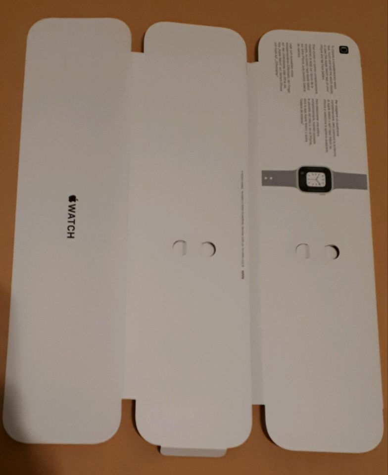 Apple  Watch  Series 8 in Stuttgart