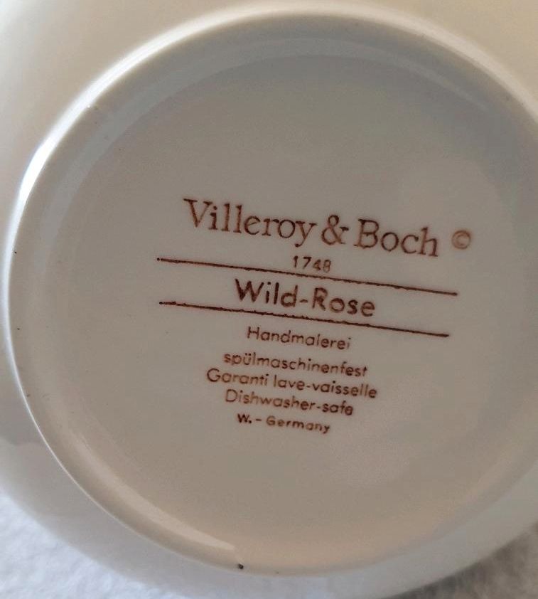 Villeroy&Boch Wildrose Kaffekanne groß in Oberbergkirchen