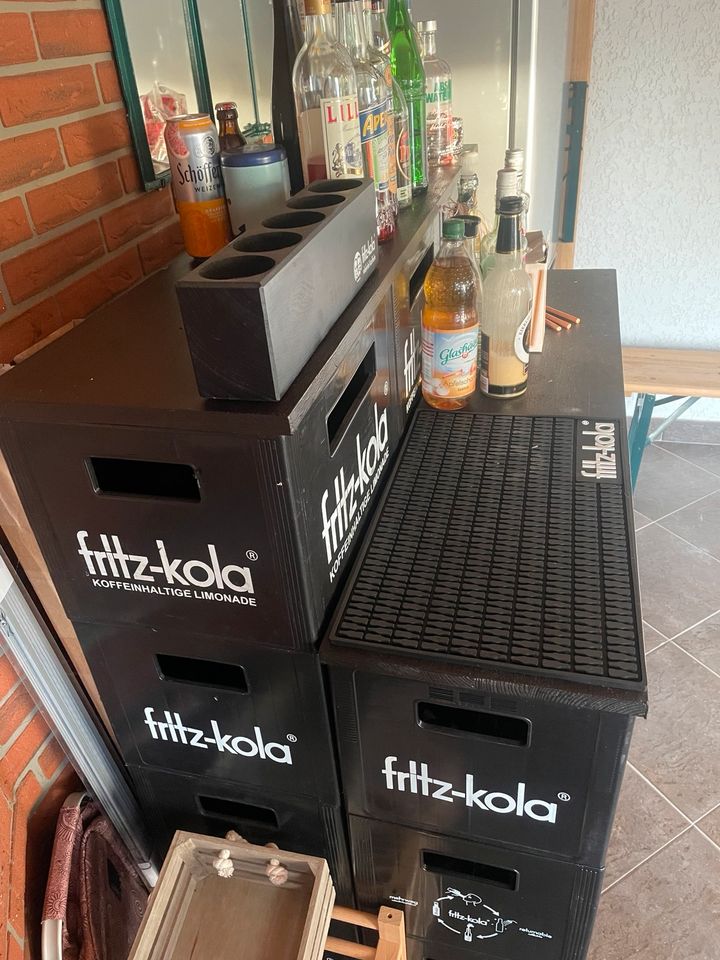 Fritz Kola Tresen Bar mit Barmatte und Flaschenständer in Parchim