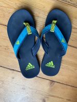 Badeschuhe / FlipFlops von Adidas (Gr. 36) Frankfurt am Main - Praunheim Vorschau