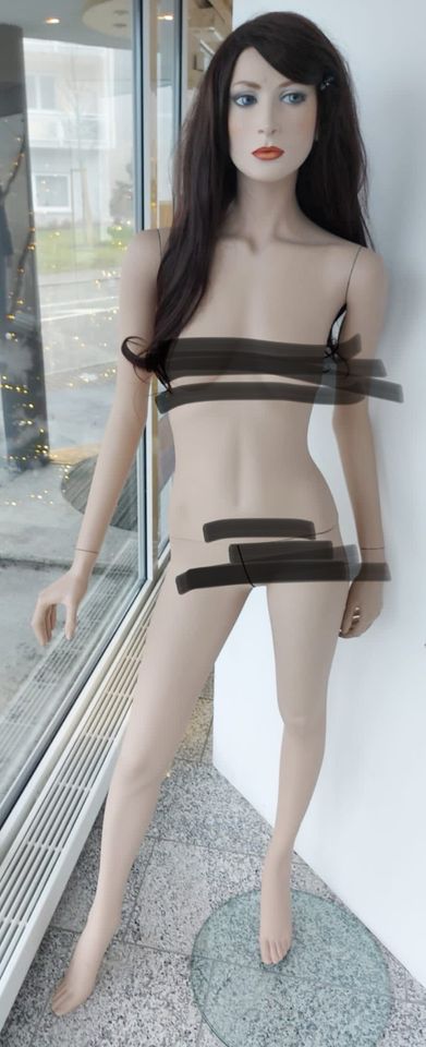 Hindsgaul Mannequin Schaufensterpuppe mit Perücke in Dornstetten